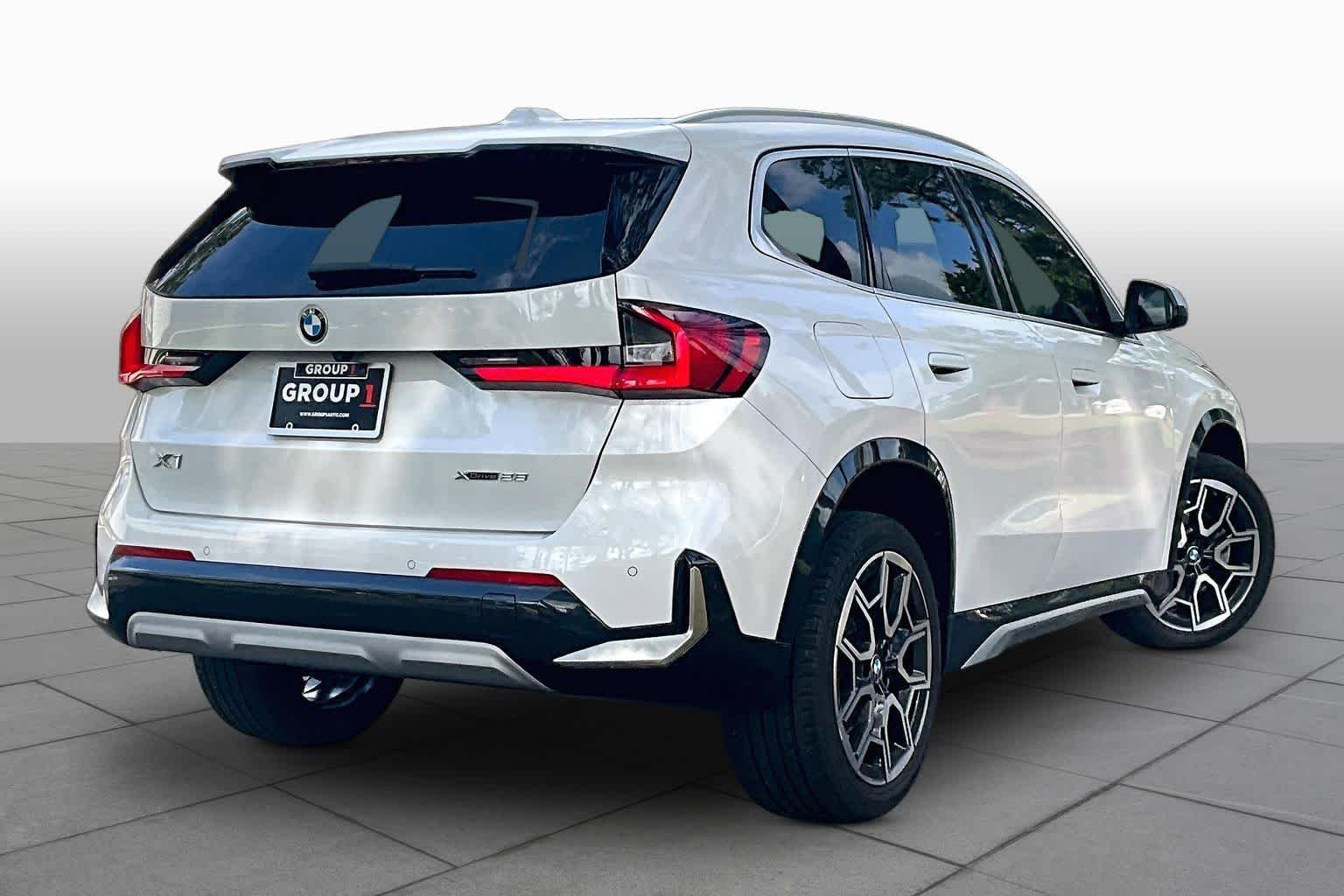Certified Used 2023 Mineral White Metallic BMW xDrive28i image 13