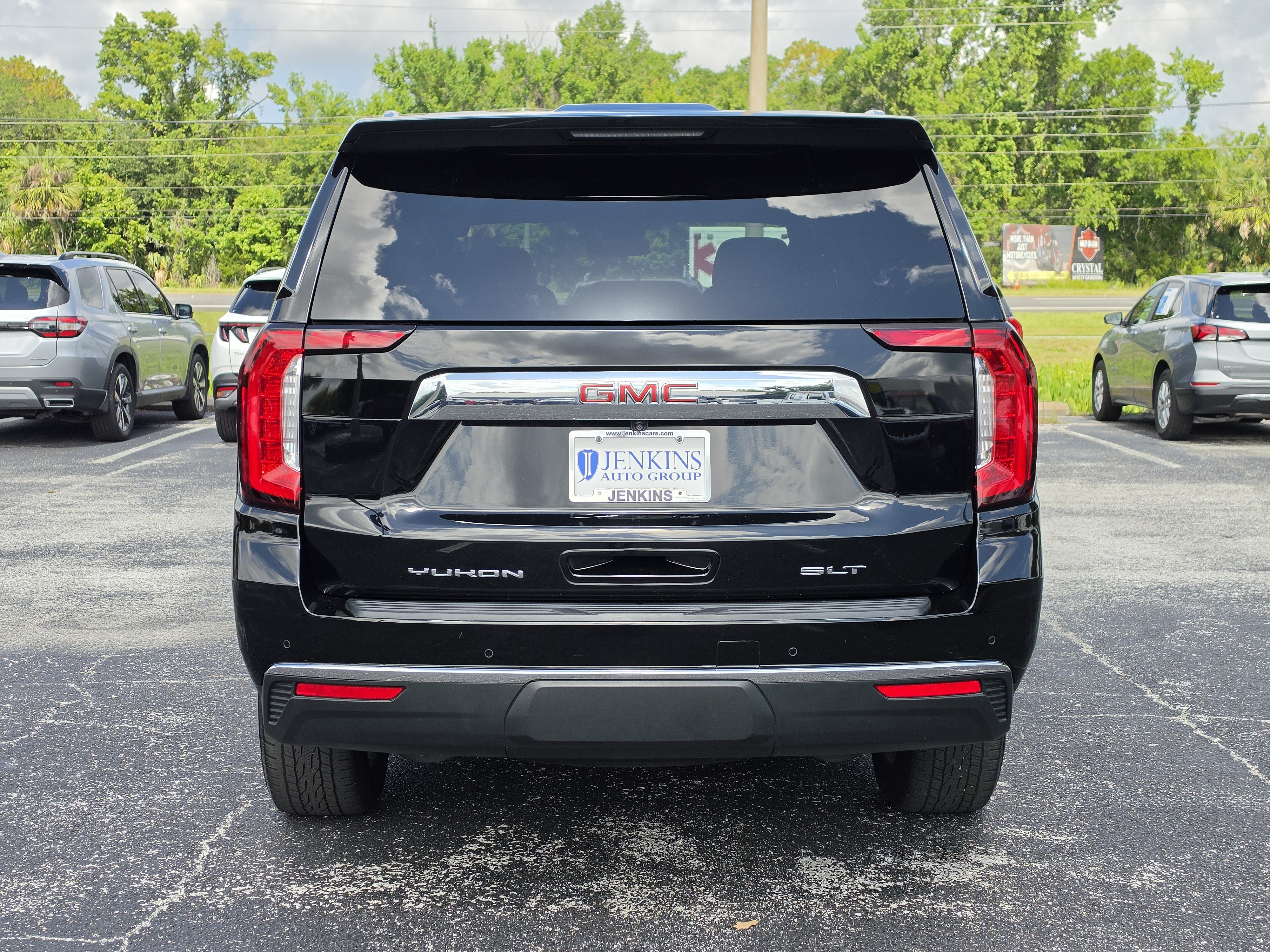 Used 2023 Onyx Black GMC SLT image 6