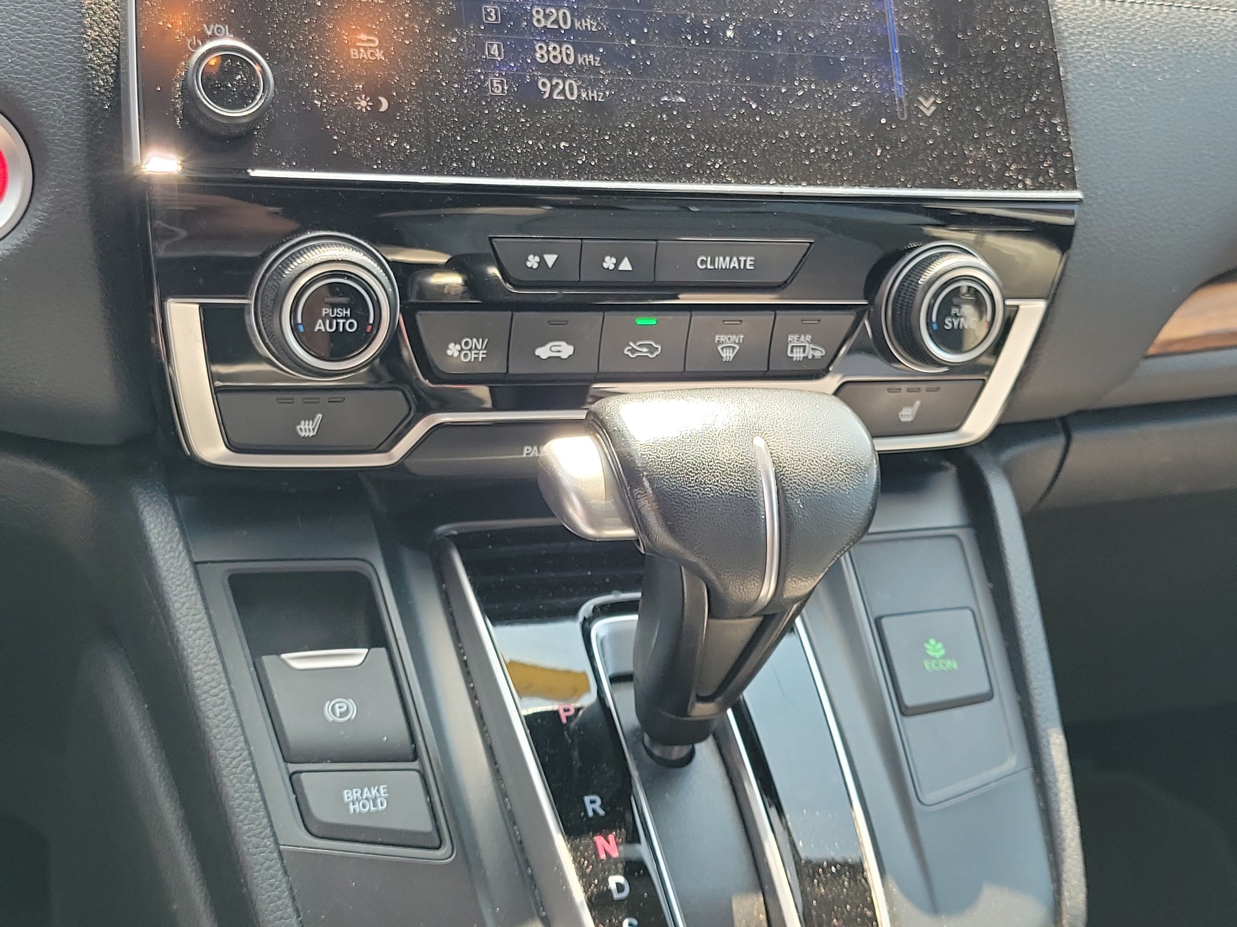 Used 2019 Basque Red Pearl II Honda Touring image 27