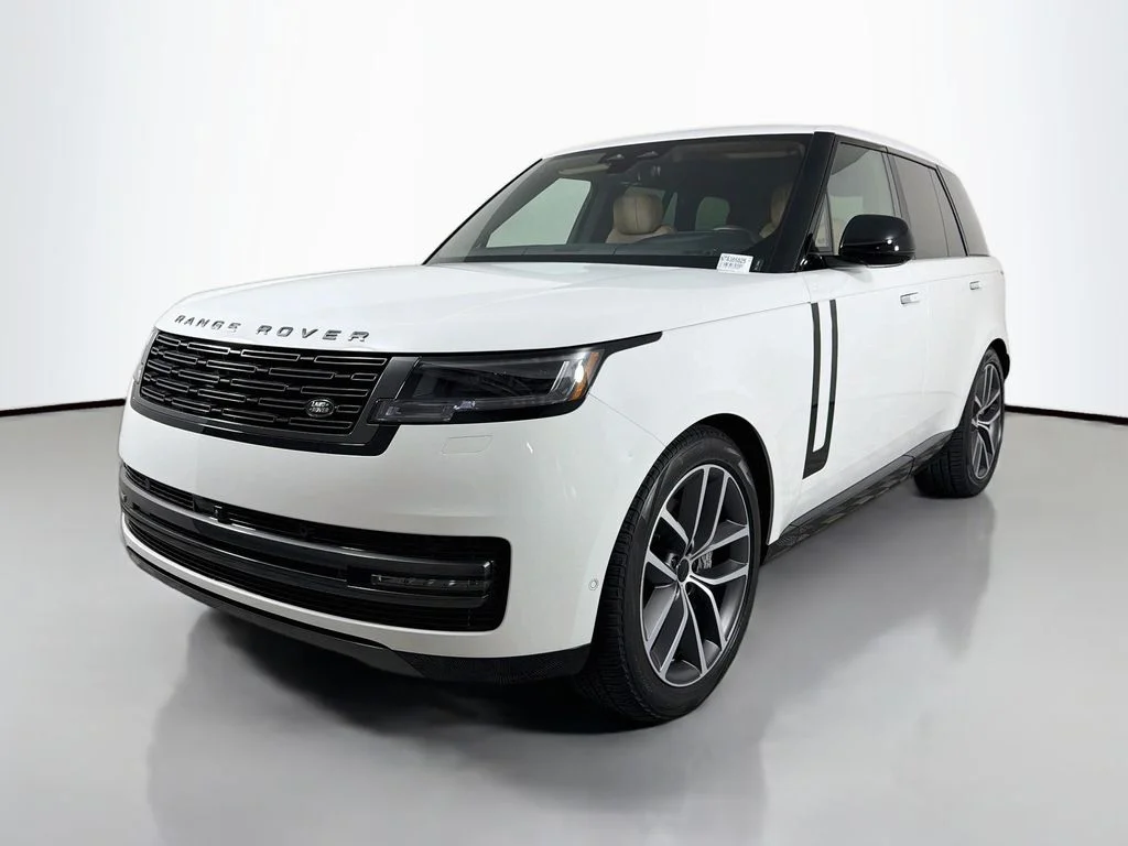 New 2026 Fuji White Land Rover SE image 1