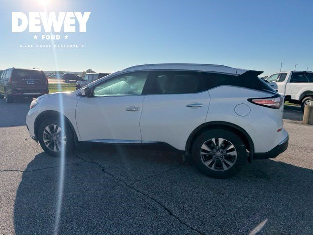 Used 2015 Pearl White Nissan SL image 8