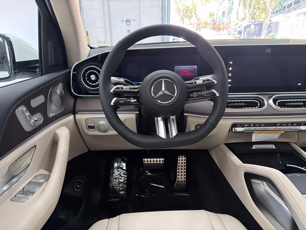 New 2027 White Mercedes-Benz GLS 450 image 24