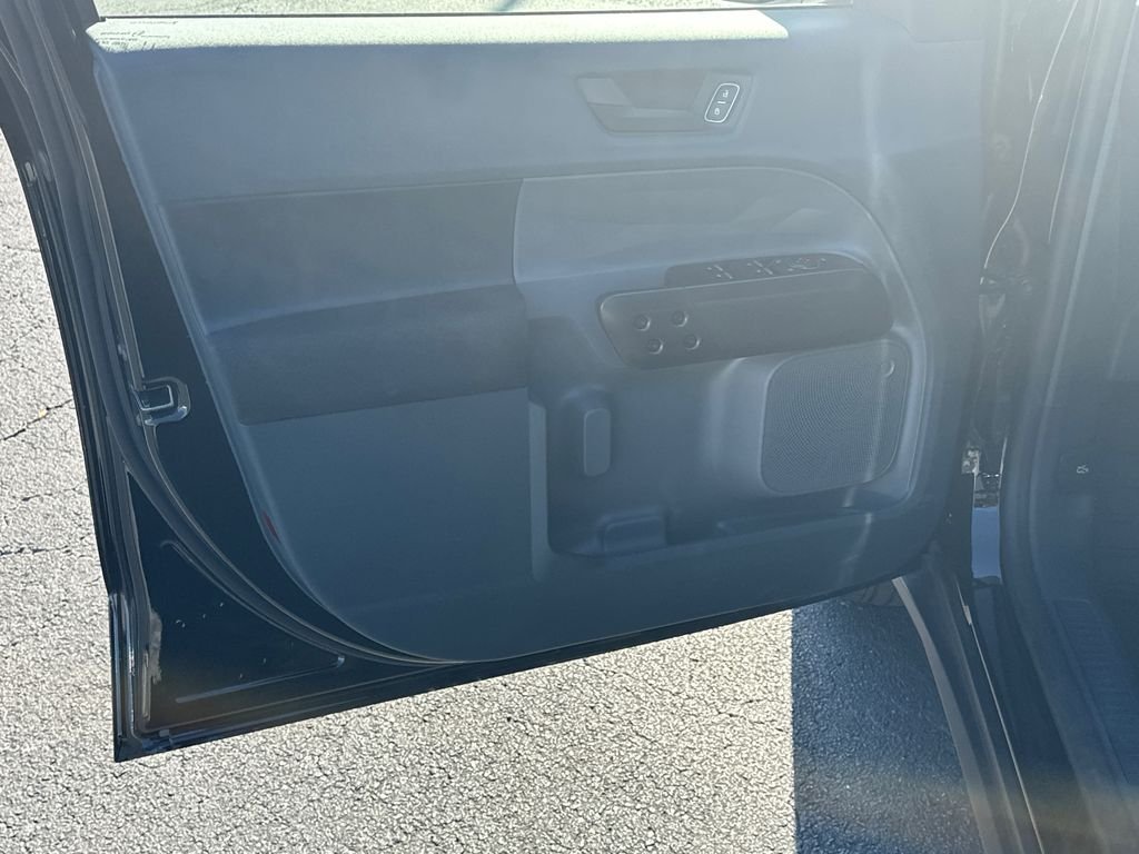 New 2025 Shadow Black Ford XL image 10