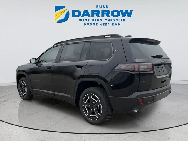 2026 Jeep Cherokee Laredo - Photo 3