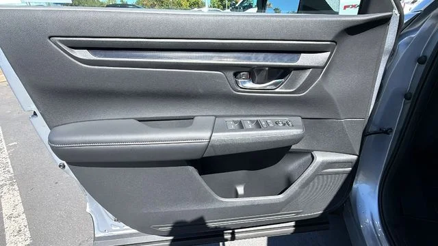 New 2026 Solar Silver Metallic Honda AWD EX image 19