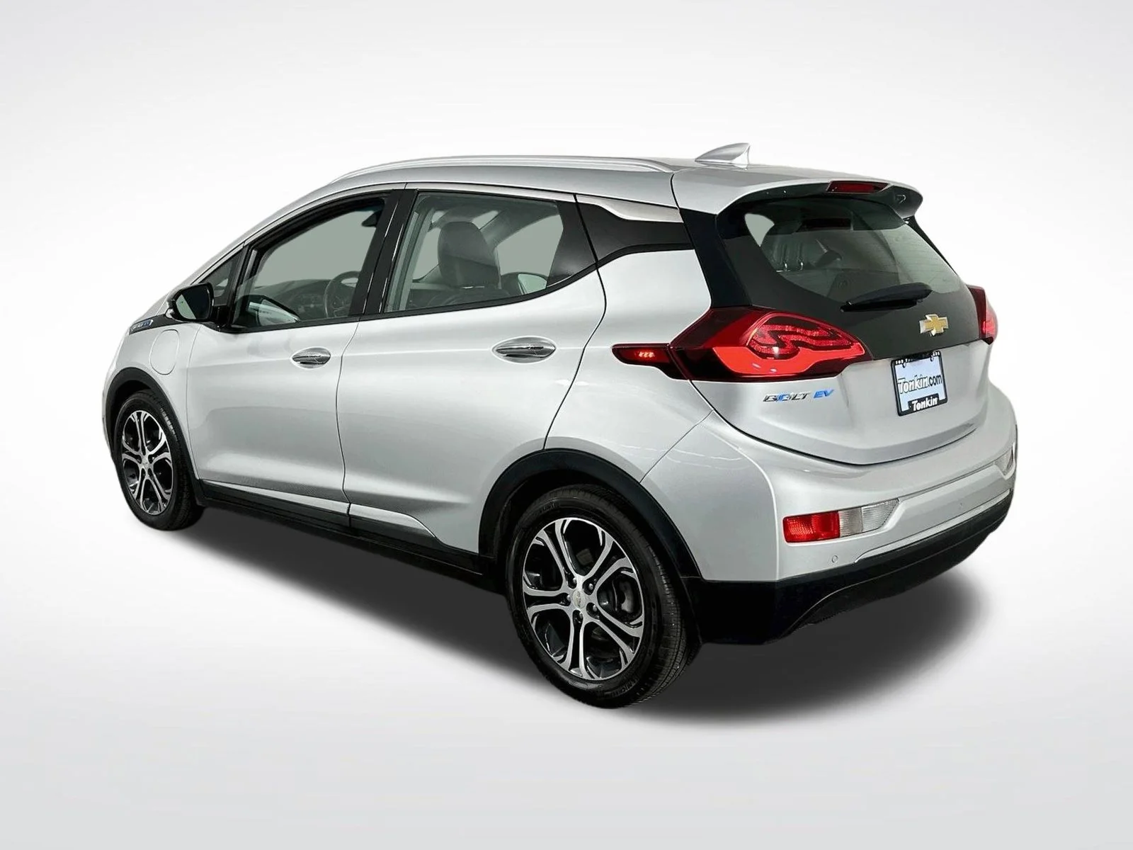 Used 2019 Silver Ice Metallic Chevrolet Premier image 6