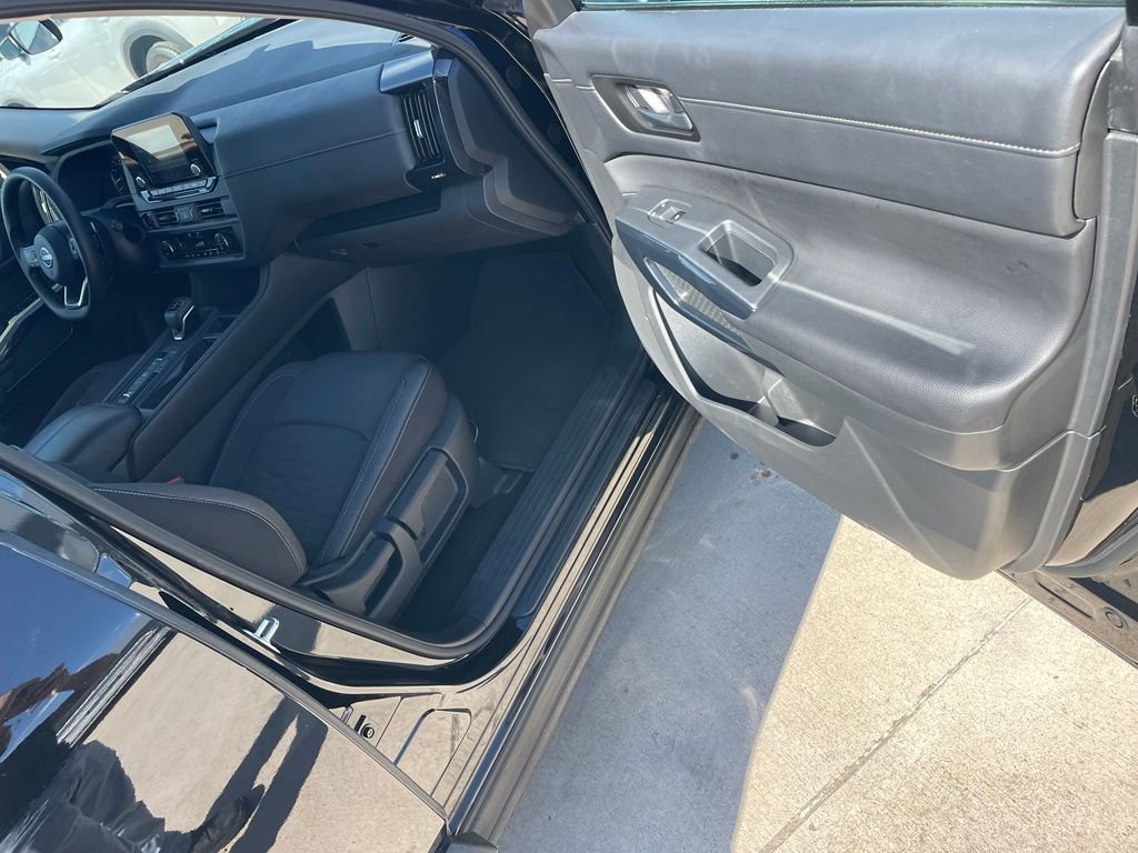 Used 2025 Black Nissan S image 20