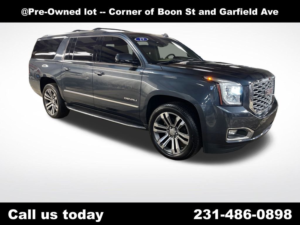 Used 2019 Blue GMC Denali image 7