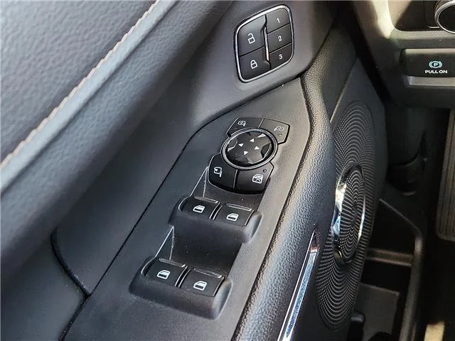 Used 2024 Gray Ford XLT 4x2 image 17