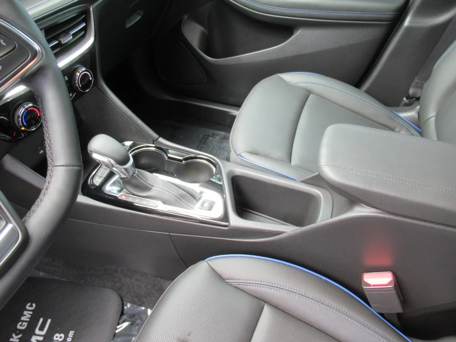 Used 2025 Blue Buick Sport Touring image 16