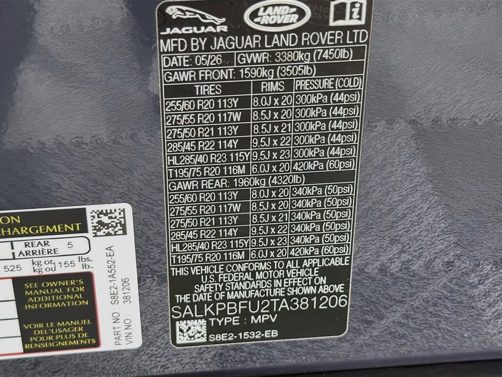 New 2026 Varesine Blue Land Rover SE 7 Seats image 34