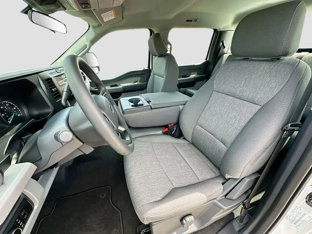 New 2026 Oxford White Ford XL image 14