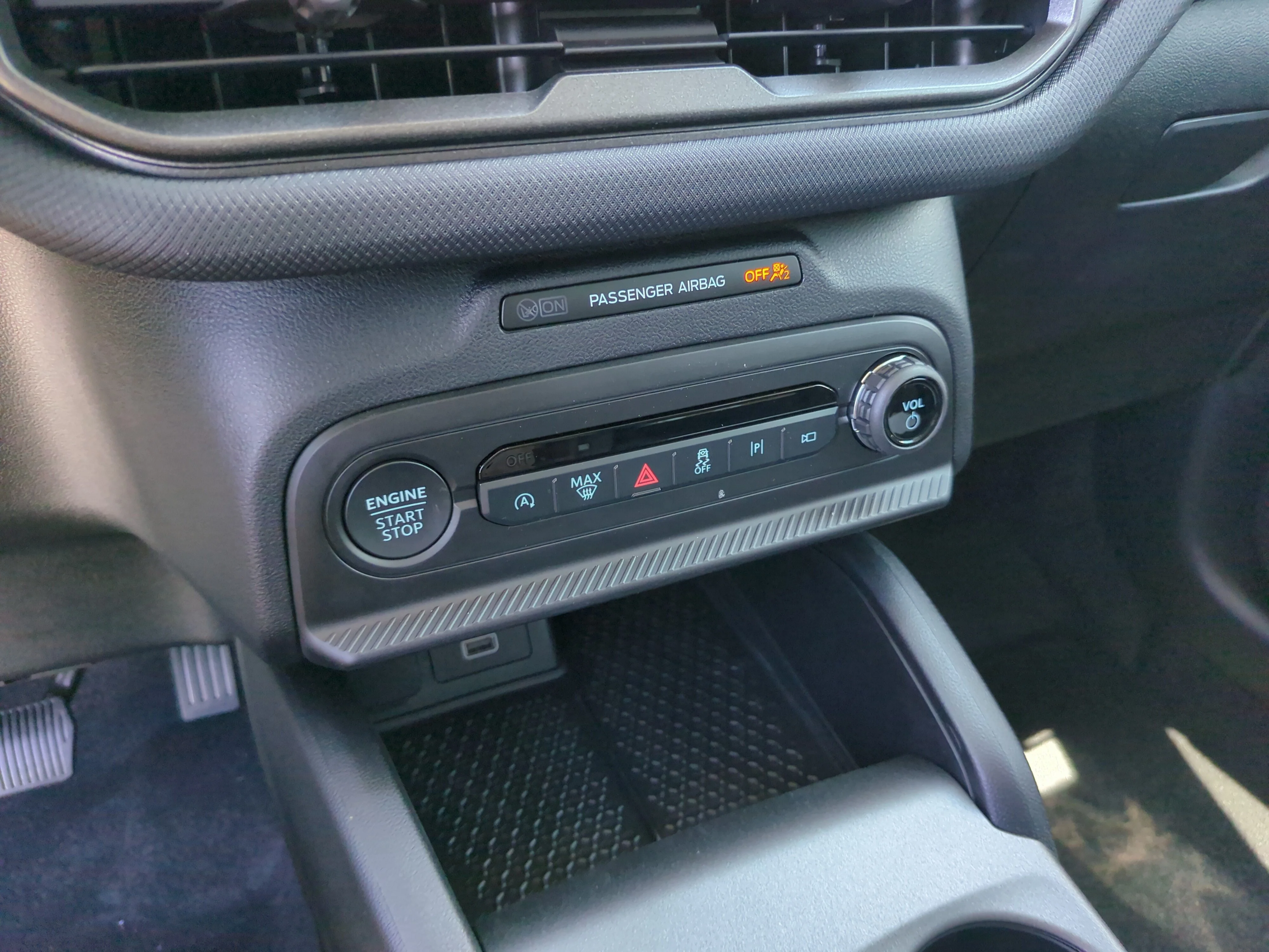 New 2026 Carbonized Gray Metallic Ford Outer Banks® image 24