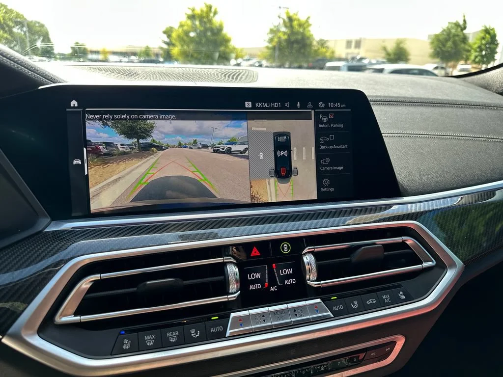 Used 2022  BMW M50i image 30