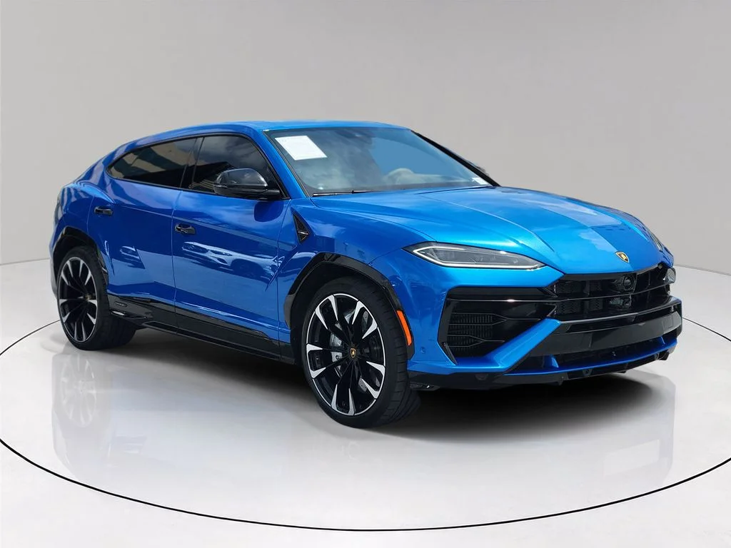 2025 Lamborghini Urus 4.0 V8 PHEV SE's photo