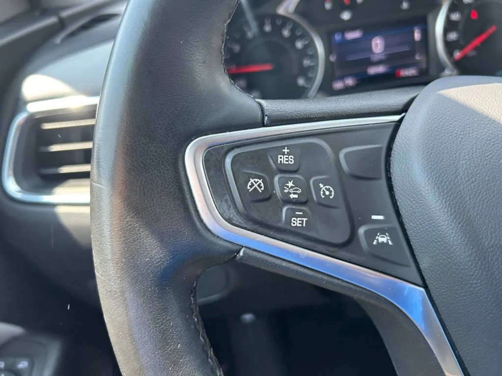 Used 2023 Sterling Gray Metallic Chevrolet LT image 31