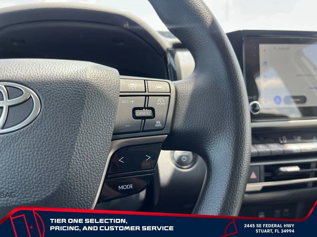 Used 2025 White Toyota LE image 27