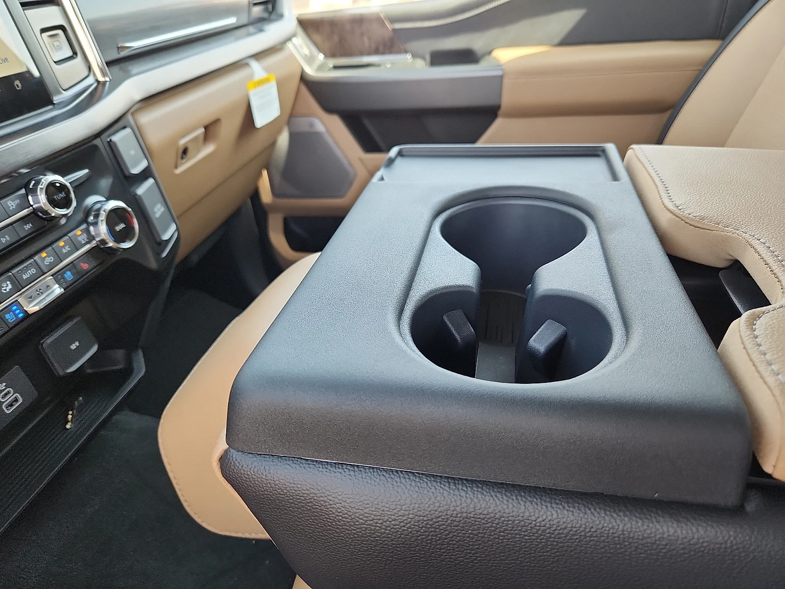 New 2026 Black Metallic Ford Lariat image 25