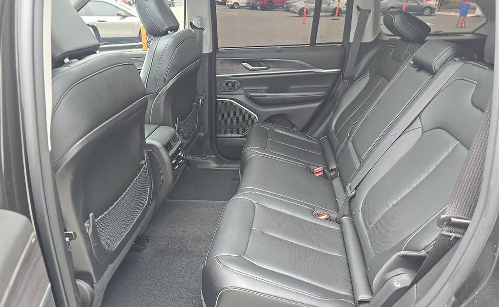 Used 2023 Brown Jeep 4xe image 13