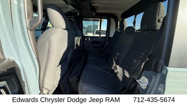 New 2026 Anvil Clearcoat Jeep Sport S image 32