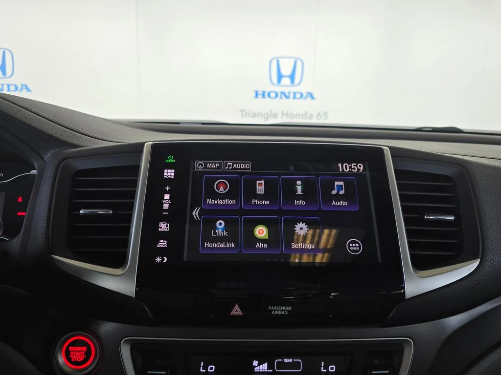 Used 2016 Silver Honda EX-L image 49