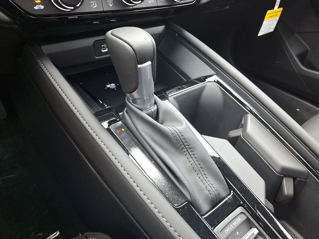 New 2026 Urban Gray Pearl Honda Touring Hybrid image 7