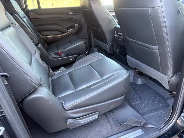 Used 2019 Black GMC SLT image 24