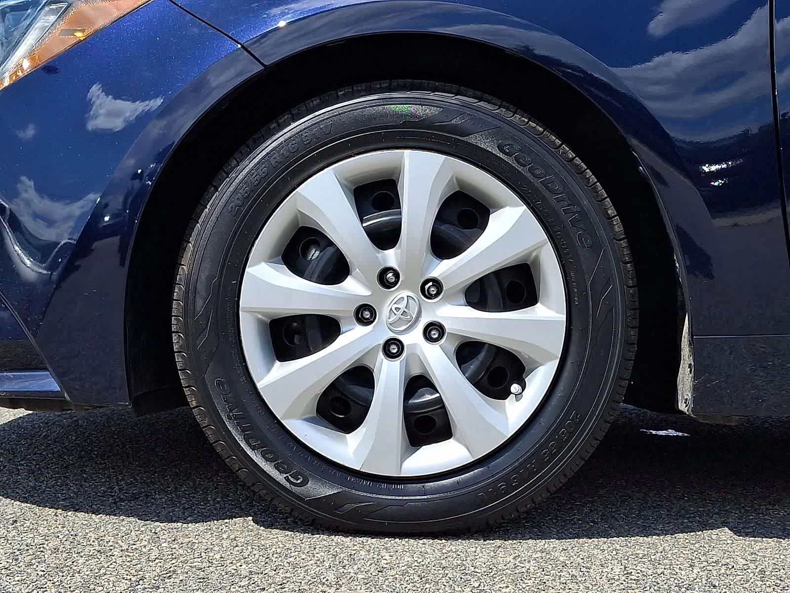 Certified Used 2024 Blueprint Toyota LE image 10