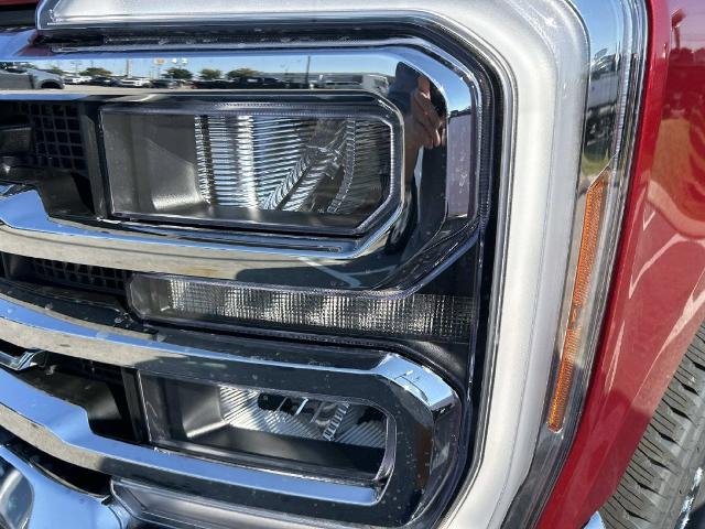 New 2027 Ruby Red Metallic Tinted Clearcoat Ford F-250® Lariat® image 8