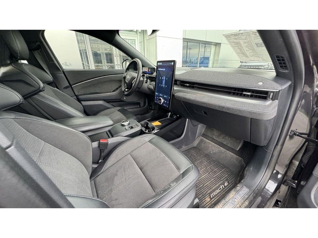 Used 2022 Gray Ford GT image 10