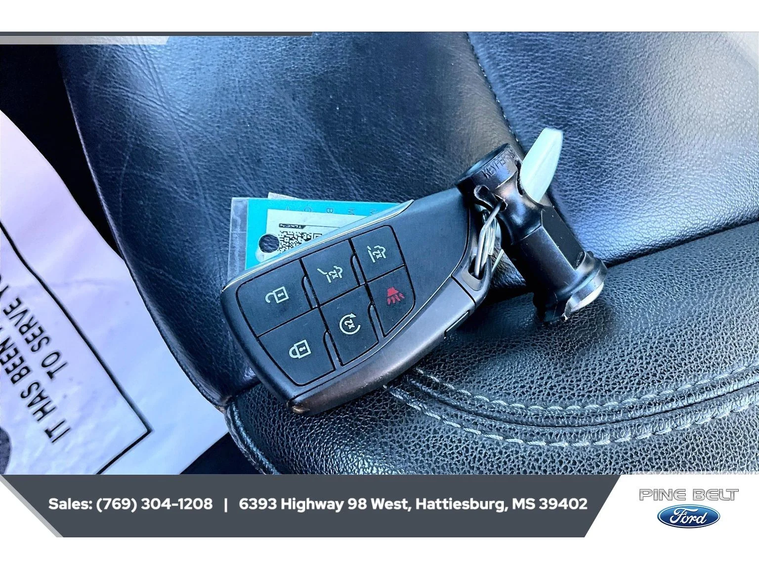 Used 2024 BLACK Chevrolet LT image 9