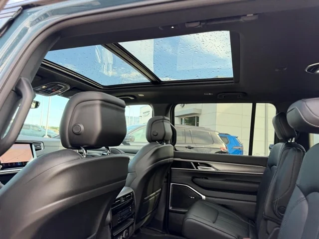 New 2026 Steel Blue Exterior Paint Jeep Upland image 12