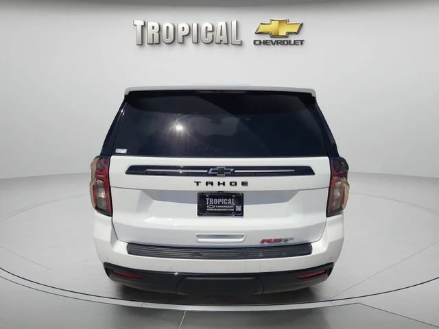 Used 2024 Summit White Chevrolet RST image 4