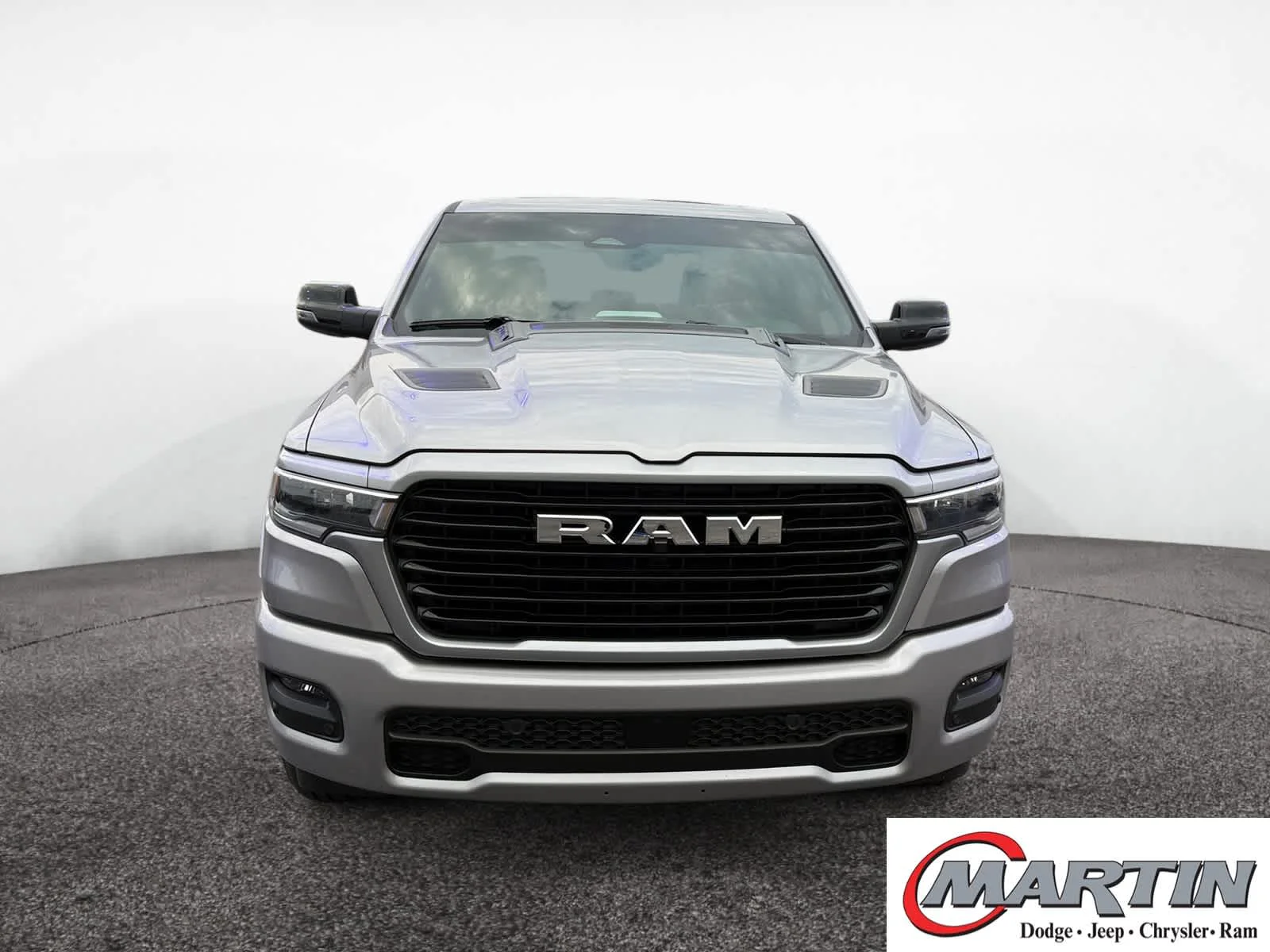 New 2026 Billet Silver Metallic Clear-Coat Exterior Paint RAM Laramie image 8
