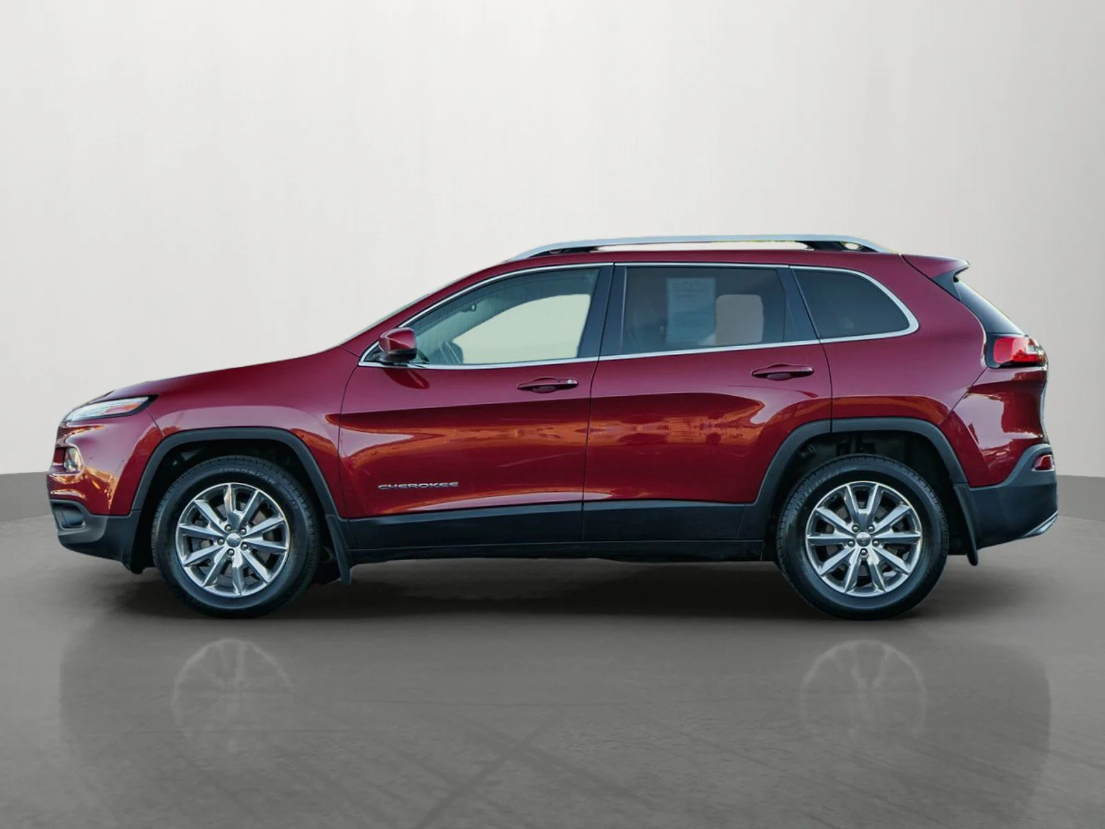 Used 2016 Deep Cherry Red Crystal Pearlcoat Jeep Limited image 4