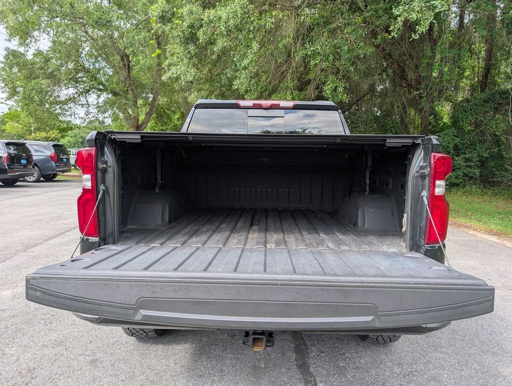 Used 2024 Black Chevrolet ZR2 image 32