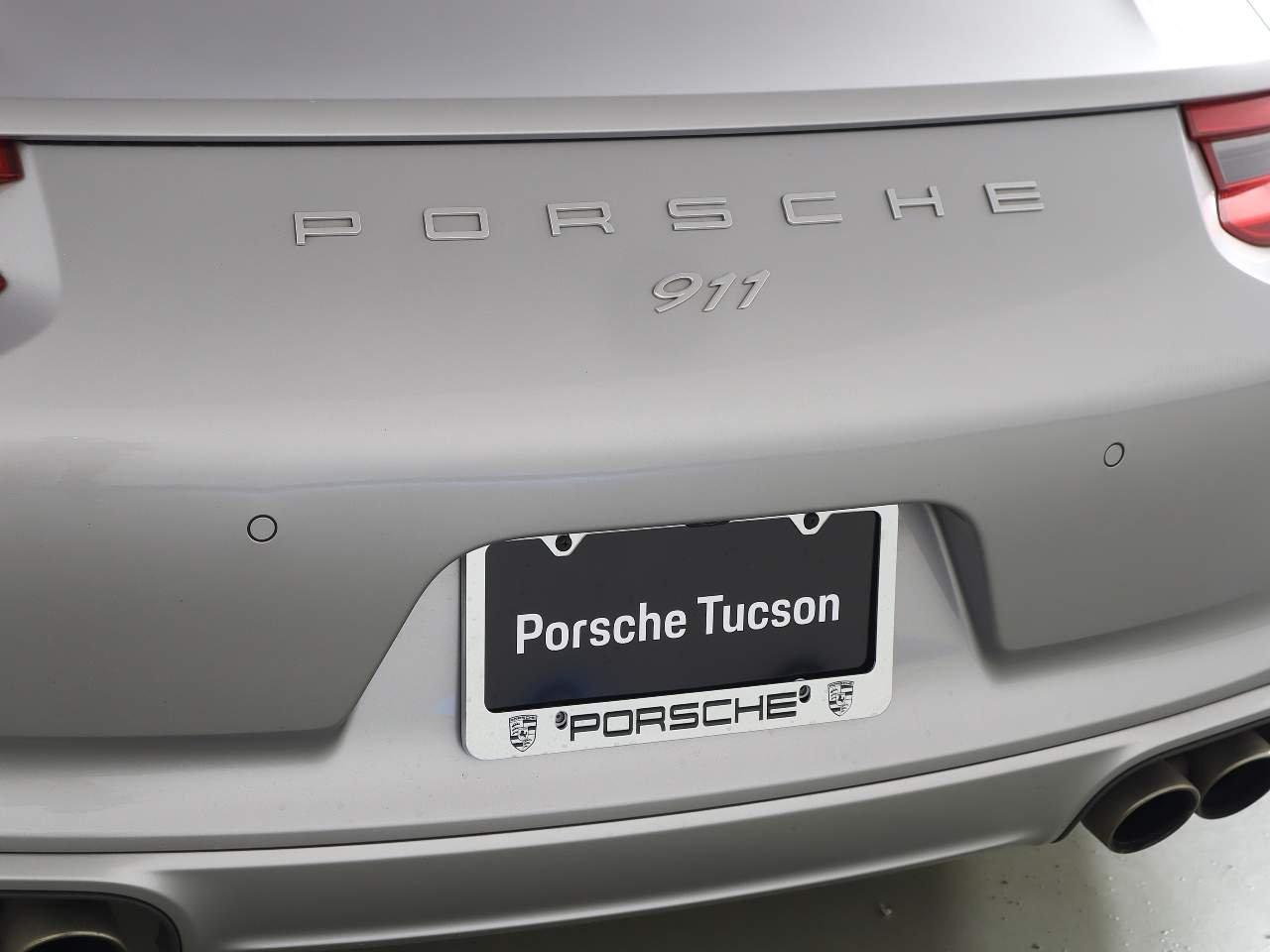Used 2017 Silver Metallic Porsche Carrera S image 26