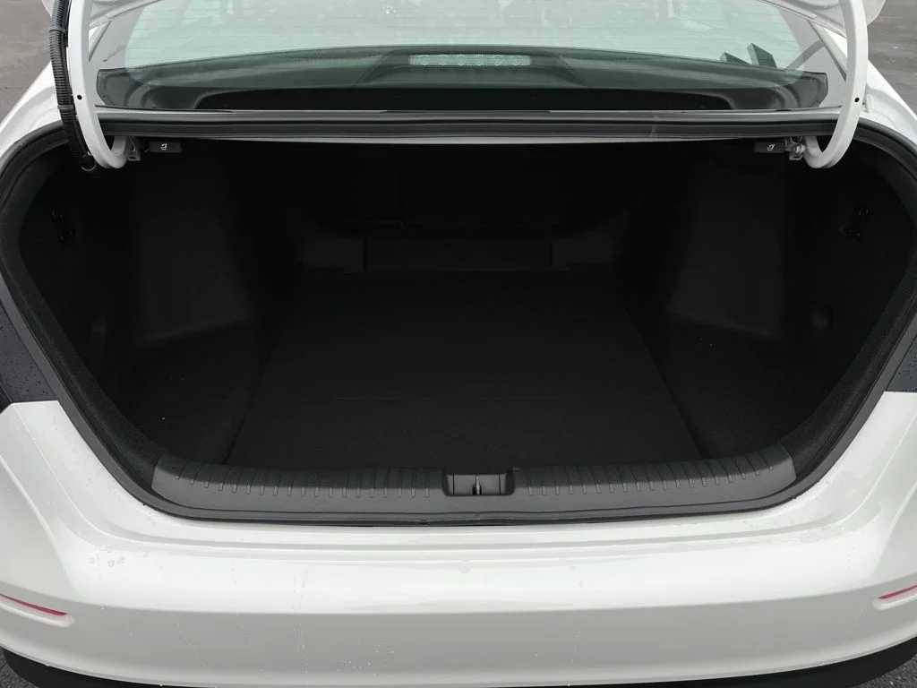 2025 Honda Accord SE - Photo 17