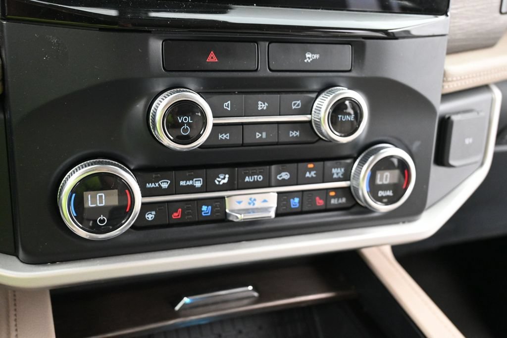 2023 Ford Expedition Limited - Photo 11