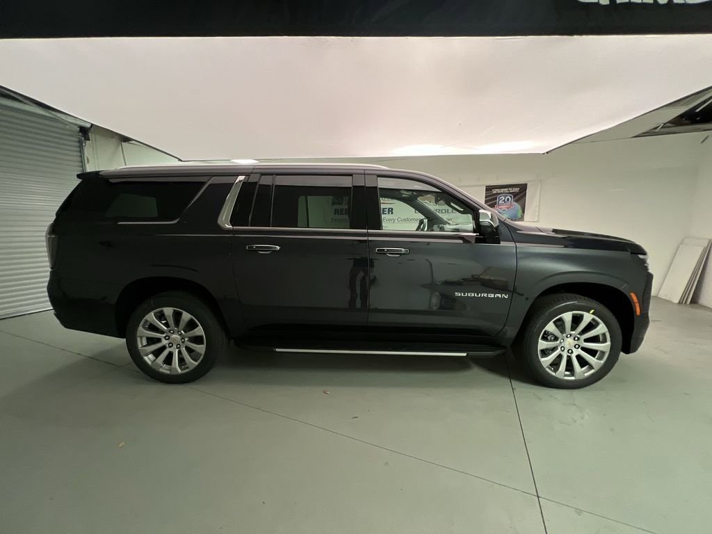 2026 Chevrolet Suburban Premier - Photo 9