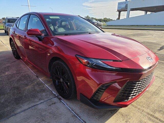Used 2026 Supersonic Red Toyota SE image 3
