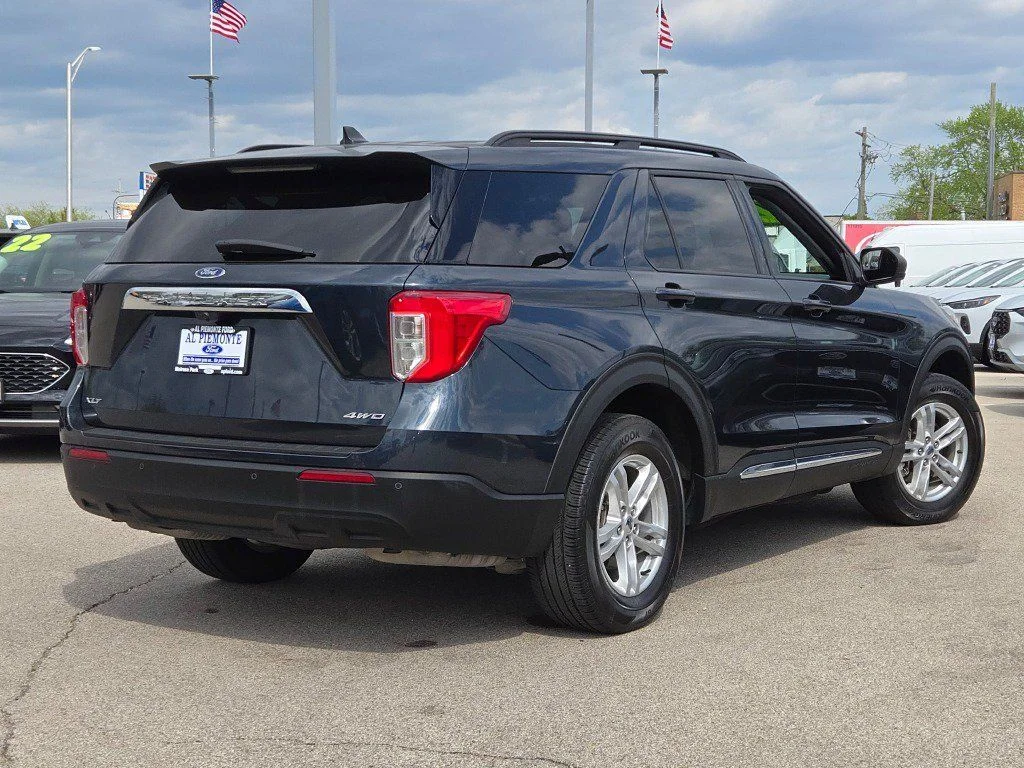 2022 Ford Explorer XLT - Photo 11