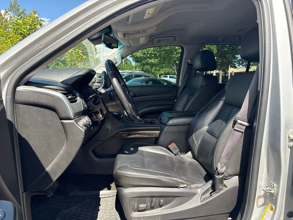 Used 2016 Silver Chevrolet LT image 11