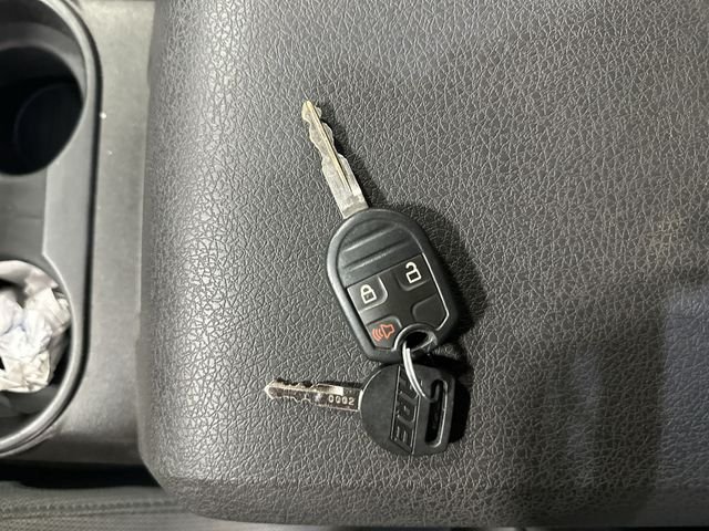 Used 2013 Silver Ford XL image 33