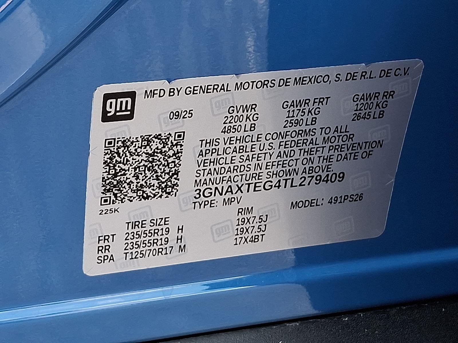 Used 2026 Reef Blue Metallic Chevrolet AWD RS image 28