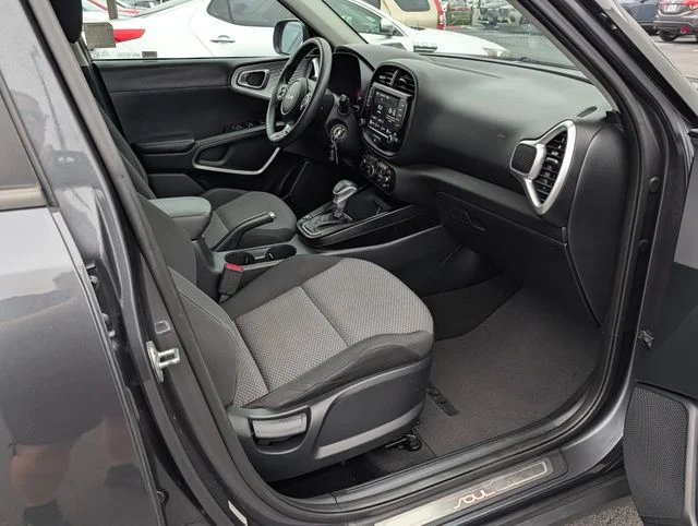 Used 2022 Gray Kia LX image 9