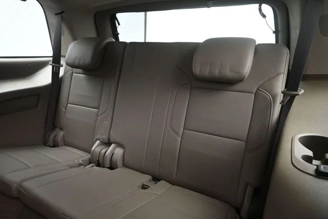 Used 2017 Red Chevrolet Premier image 20