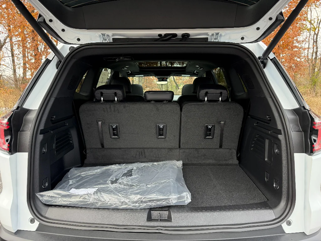 2026 GMC Acadia Elevation - Photo 7
