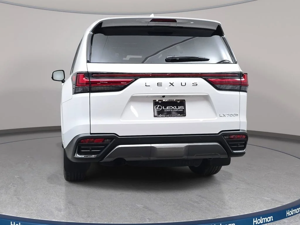 New 2026  Lexus 700h Luxury image 6