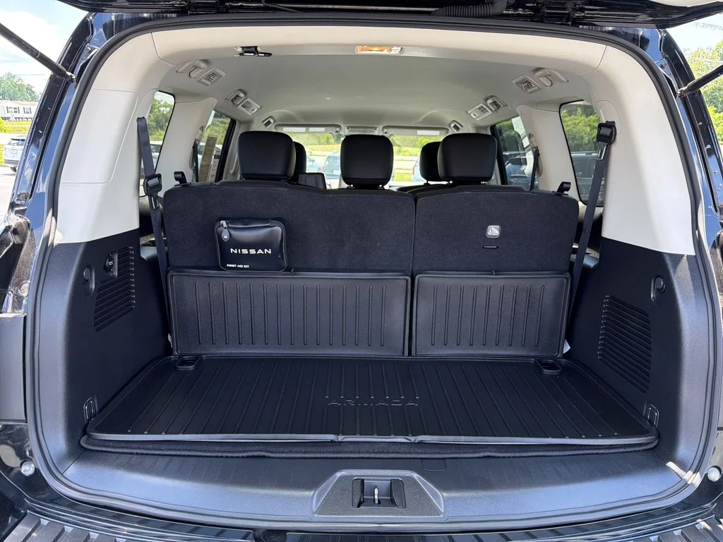 Used 2023 Black Nissan SV image 22